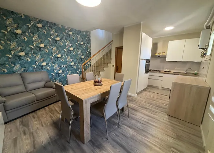 Tatil Evi A 200 M Dalla Riva